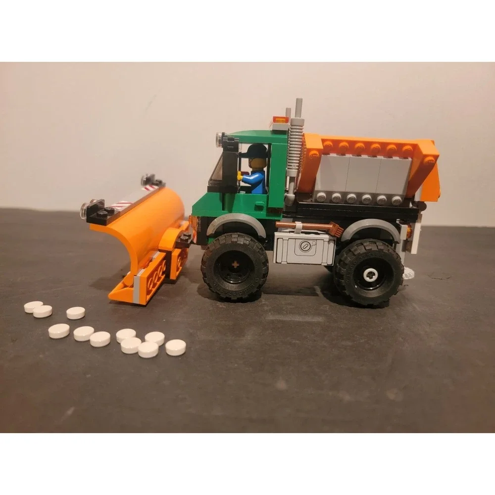 LEGO City 60083 Snowplow Truck Used 100% Complete No Box Or Instructions